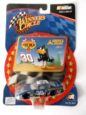 NASCAR Steve Park #30 AOL Looney Tunes – 2003 Monte Carlo 1:24 Elite – Action RCCA