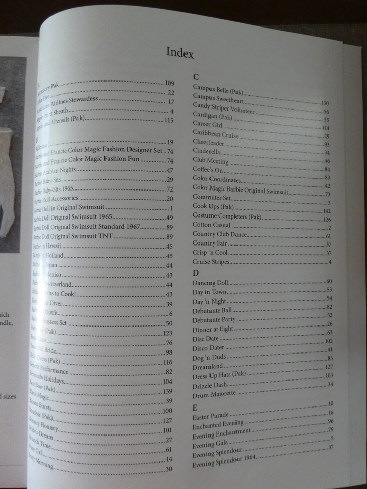 Collecting Vintage Barbie Fashions - An Obsession 1959-1967 by Debbie Lambert - Image 4 of 4