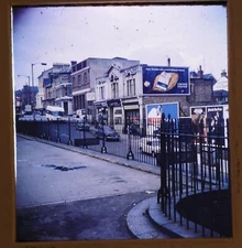 Stereo Realist Slide - PORTLAND RD S.  NORWOOD -  LONDON ENGLAND 1950s