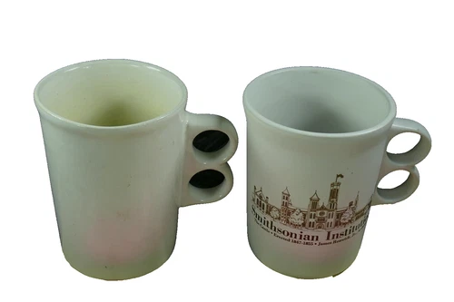 2 Bennington Potter Smithsonian Institution Double Trigger Handle Coffee Mug Cup