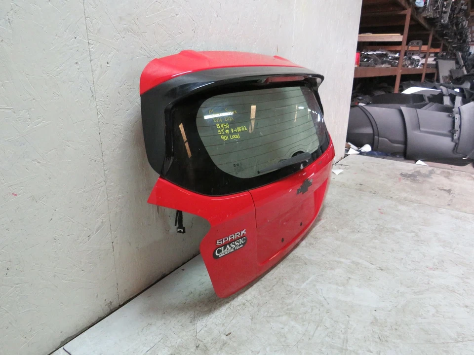 2016 2017 2018 2019 2020 2021 CHEVROLET SPARK REAR LIFTGATE Foto 2 de 4
