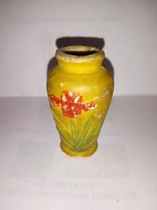 Small Vintage Container / Snuff Jar Extremely Old About An Inch And A Half Tall
