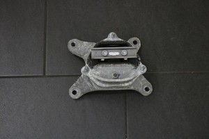 Audi A4 8K A6 4G Q5 8R Gummimetall Lager 8K0399151DC Getriebelager Halterung