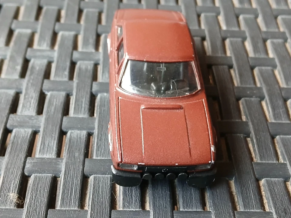 SOLIDO 1/43 PEUGEOT 504 COUPE USATA  - Immagine 2 di 4