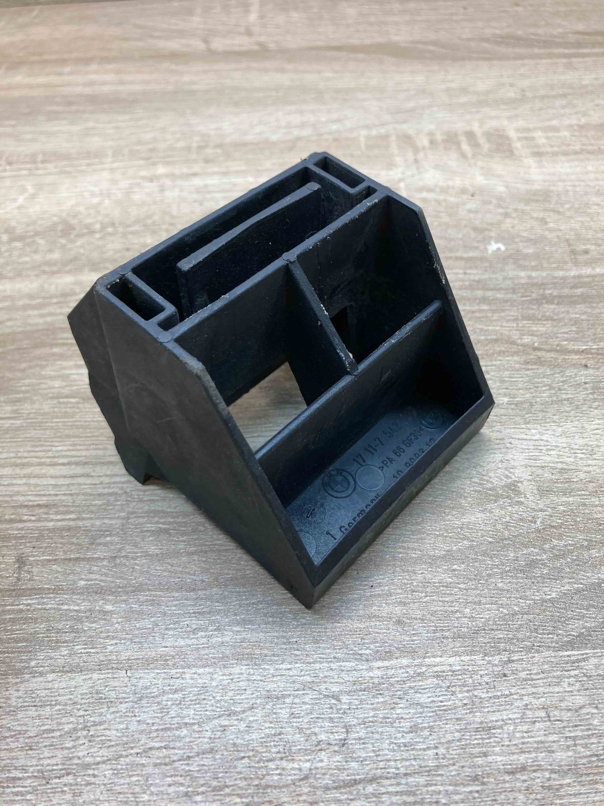 7542517 108086 12 BMW E series Bracket Holder OE | eBay 