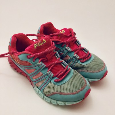 girls red tennis shoes