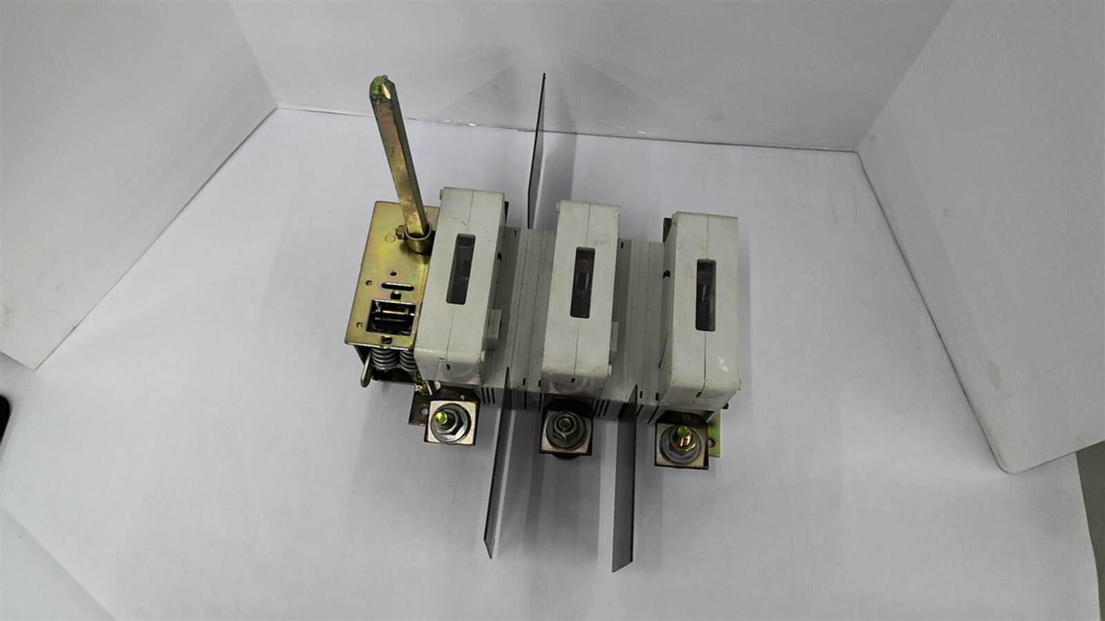 ABB OETL-NF600A General Purpose Switch 600 Volts 500 Hp