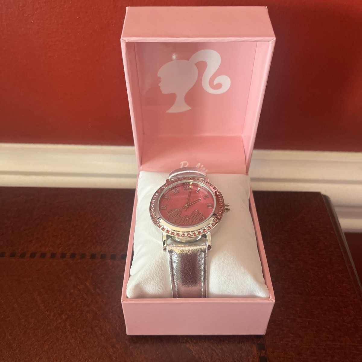 Barbie Logo Watch with Quartz Movement w/Silicone Silver  display picture 2