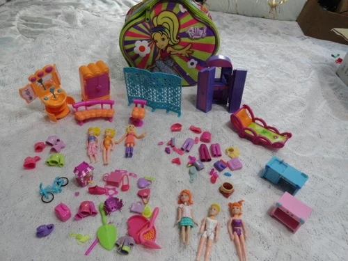 2004 Polly Pocket Case + Dolls, Clothing, Accessories, Dressing Room, Spa, Beaut