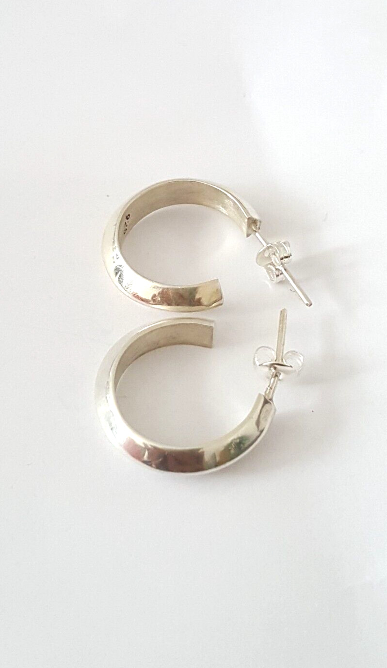 Gorgeous Sparkling Solid Round Stud Earrings 925 … - image 17