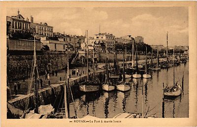 CPA ROYAN - Der Hafen bei Flut (481195)