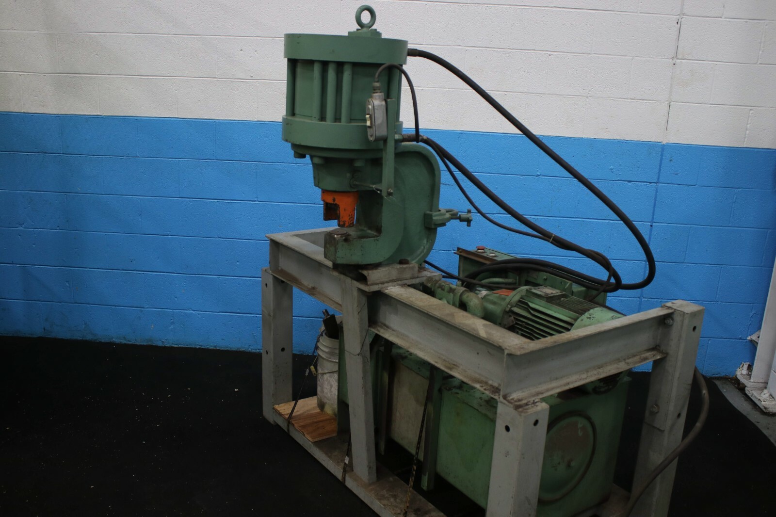 140 TON PEDDINHAUS HYDRAULIC C FRAME PUNCH: YODER #74813