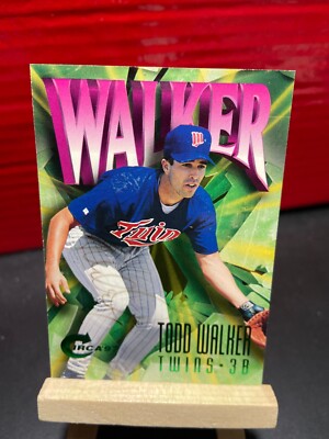 1997 Circa Emerald Autographs #325 Todd Walker faded