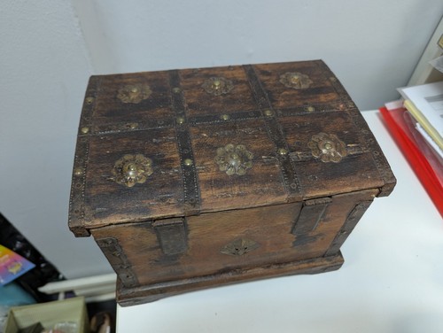 Rajasthani Box Dowry Jewellery Chest Wooden Antique - RSPCA Middlesex/Herts - Picture 14 of 21