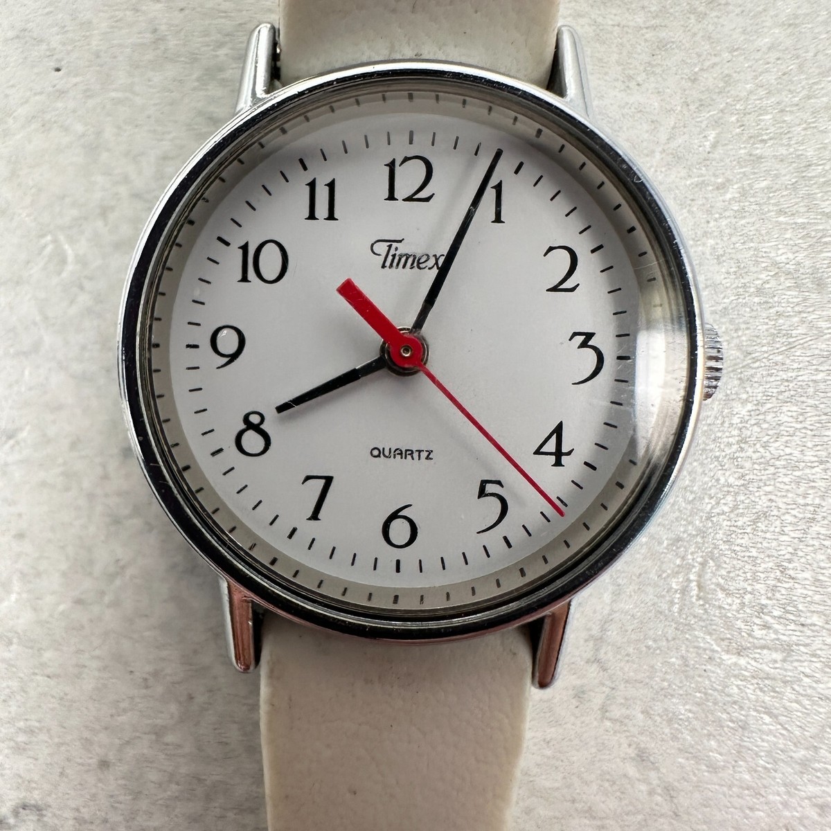 VTG Timex Watch Womens 23mm Round White Dial Silver Tone  display picture 1