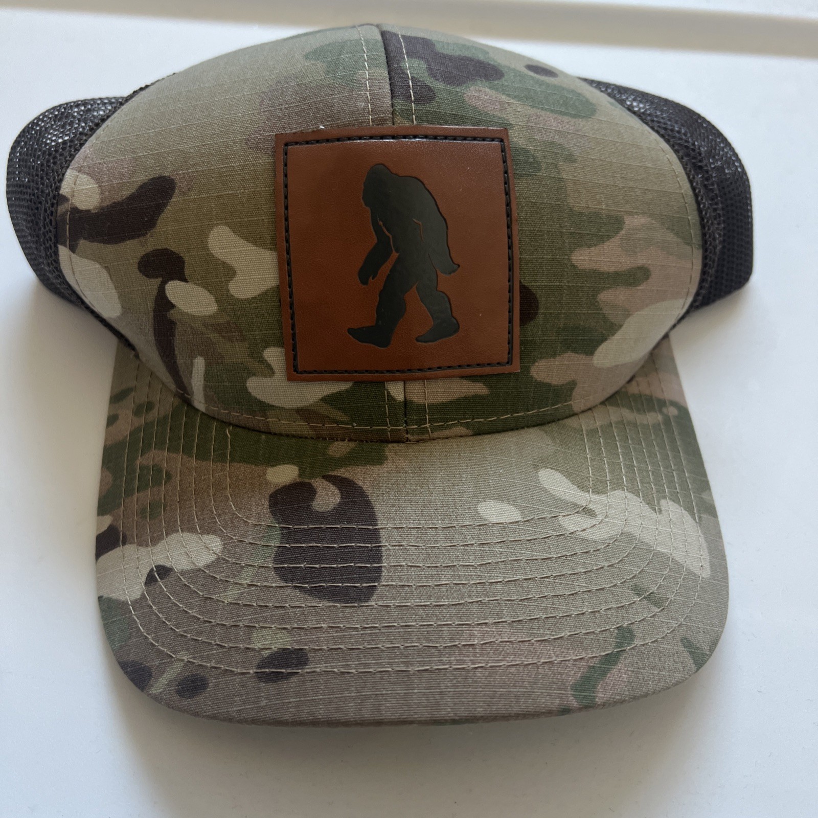 Men's Trucker Hat, Sasquatch, Lindo Lids, Snapback, New, Nev