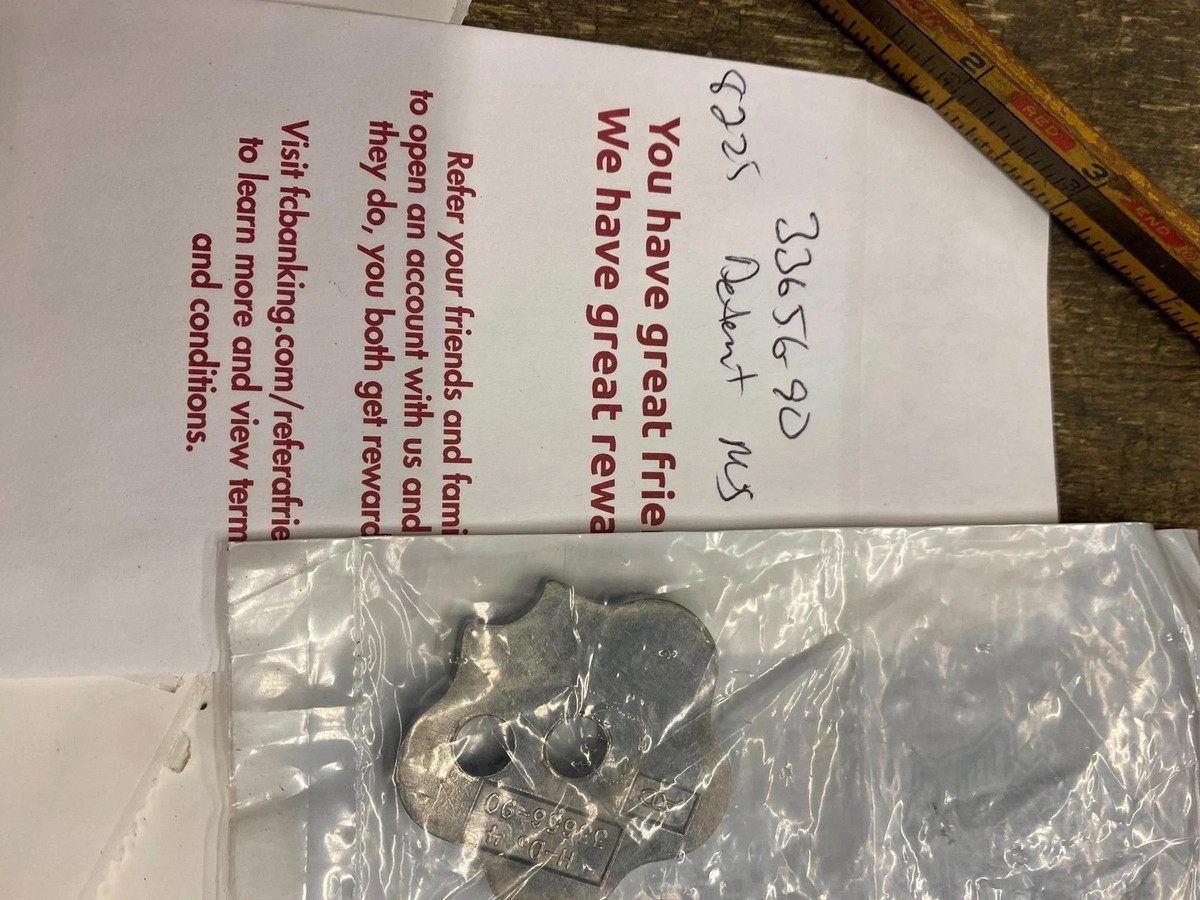 NOS Oem Harley Davidson Sportster Transmission Shifter Detent