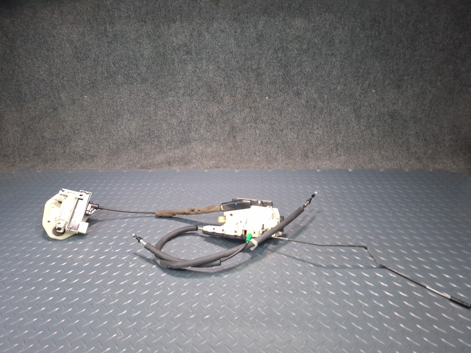 Maserati Levante 2017-2020 Rear Right Door soft close actuator