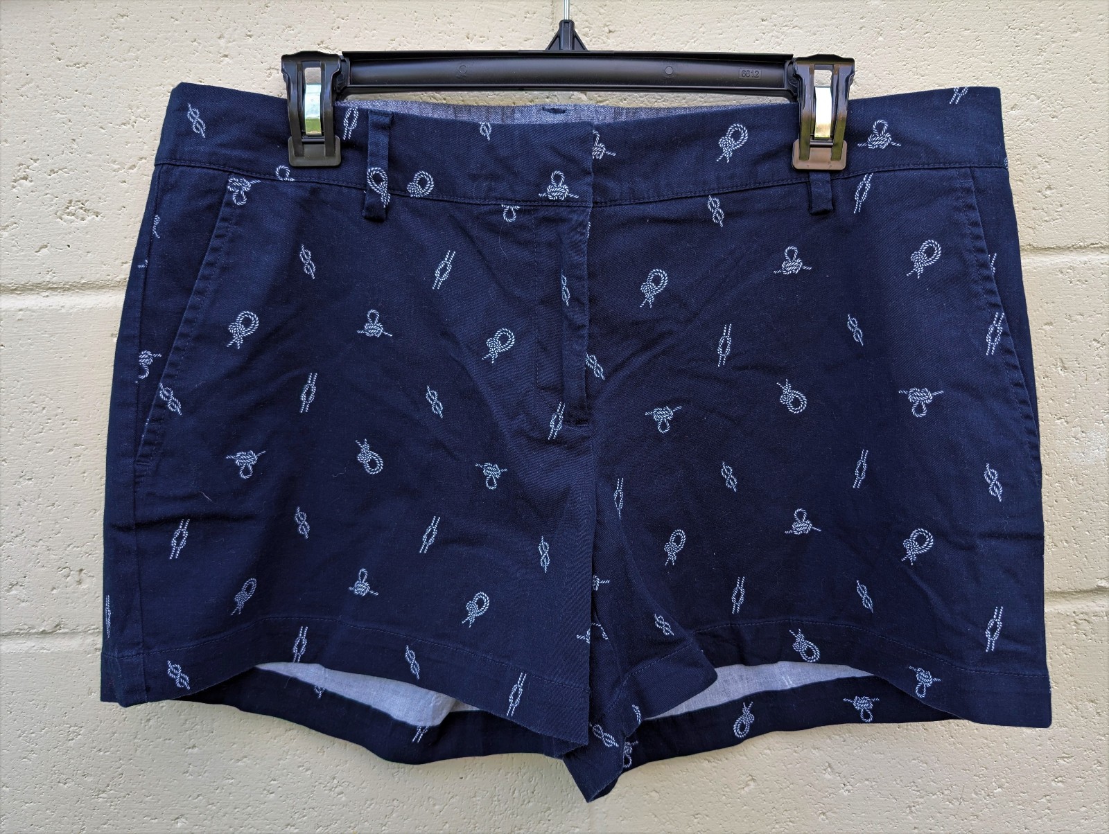 NAUTICA WOMENS SHORTS Navy blue Sailing Ropes Knots Size 10 Hot Pants Vibe