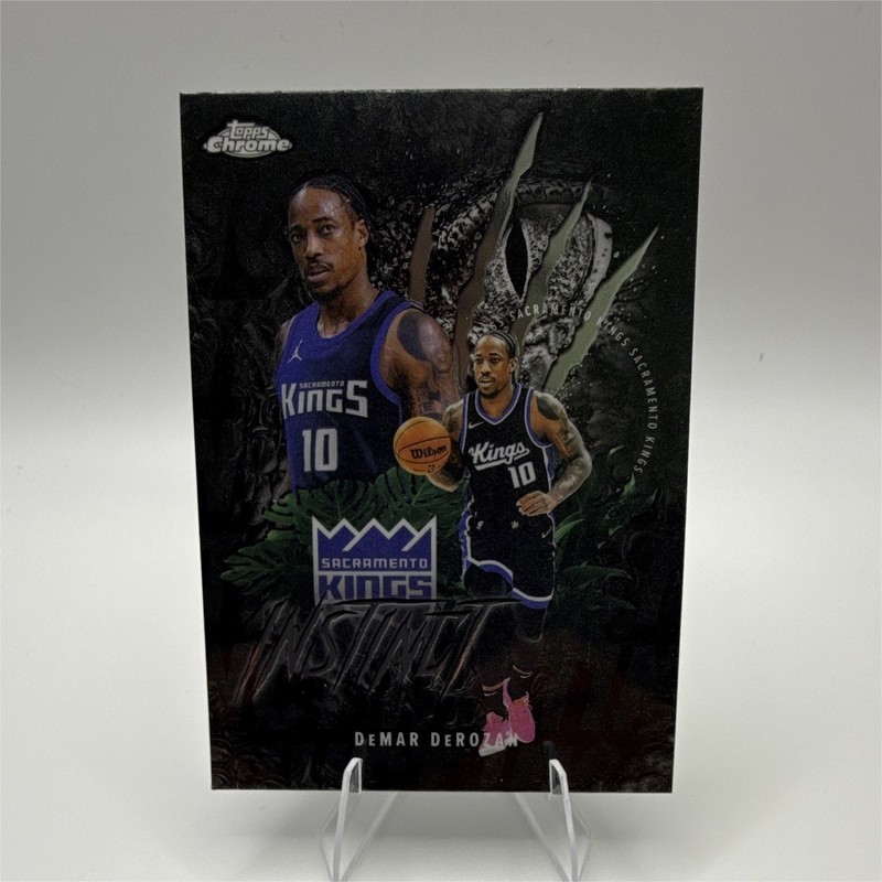 Topps Chrome 2025-26 DeMar DeRozan Instinct Insert #INS-8 Sacramento Kings