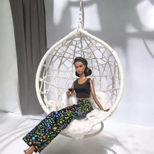 Round hanging chair for dolls white Barbie momokodoll Rika