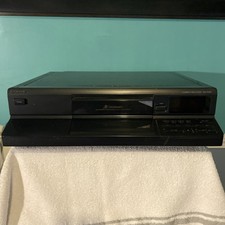 1997 Compaq Sony CD Player capacity of 5 CDS CDP-CE105