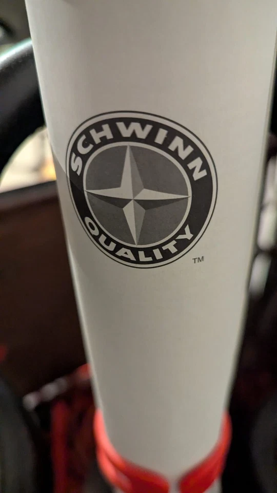 Schwinn 411/510e Compact Elliptical Exercising Machine/Black - assembled - Image 3 of 4