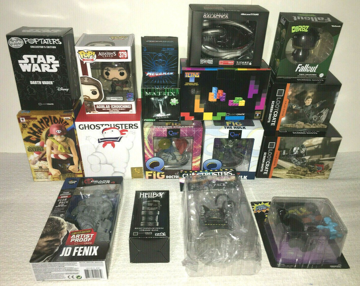 コレクション LOOT CRATE Loot Crate Exclusive - Lot of 17 Collectibles from a Variety of