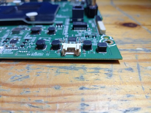 Carte Mère RSAG7.820.9795/ROH TV HISENSE 75A7100F avec Nappe - Photo 8/10