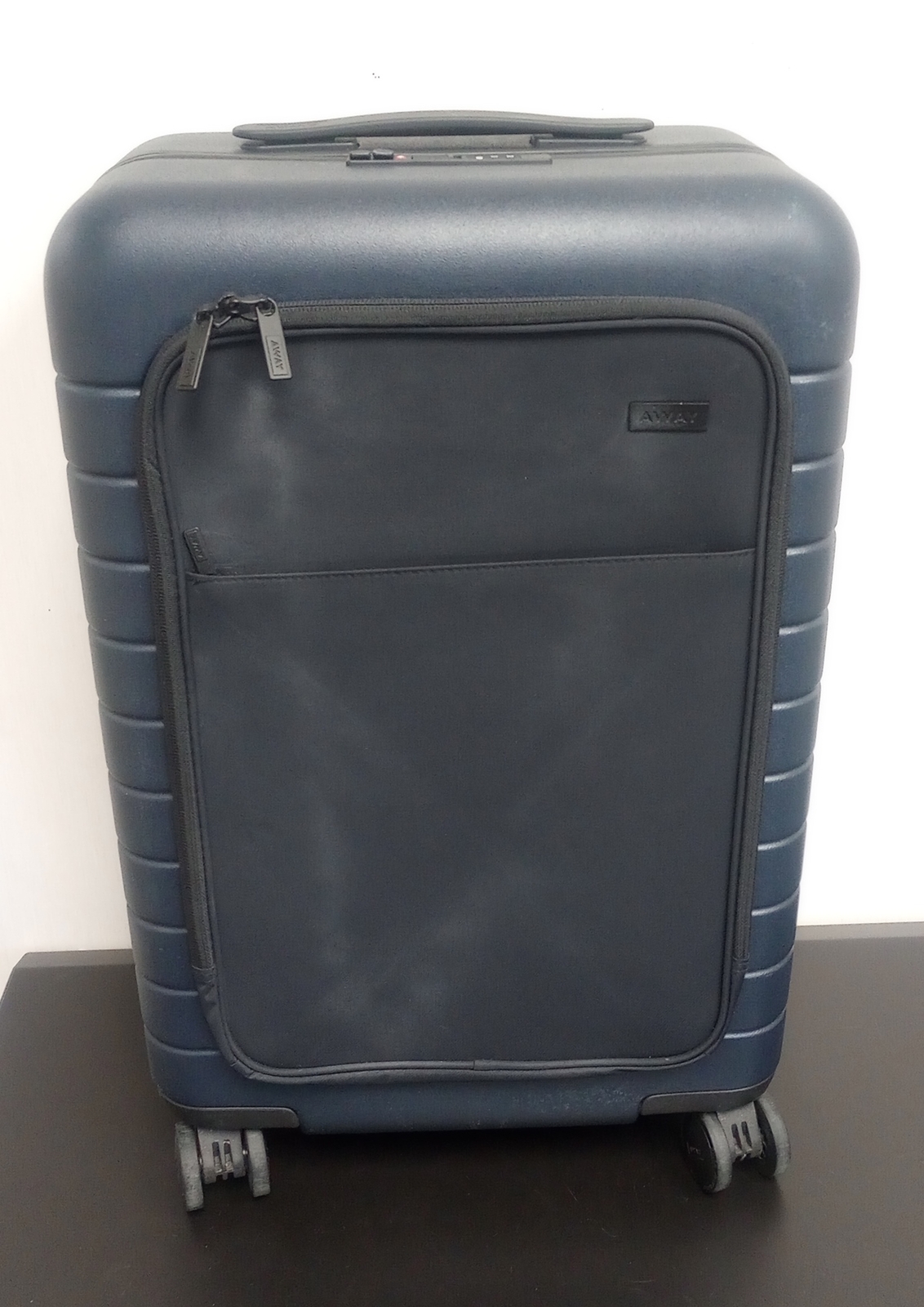 AWAY The BIGGER CarryOn with Pocket NAVY LUGGAGE /H51/12 eBay