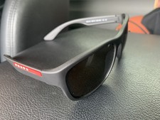 prada linea rossa ps 01us