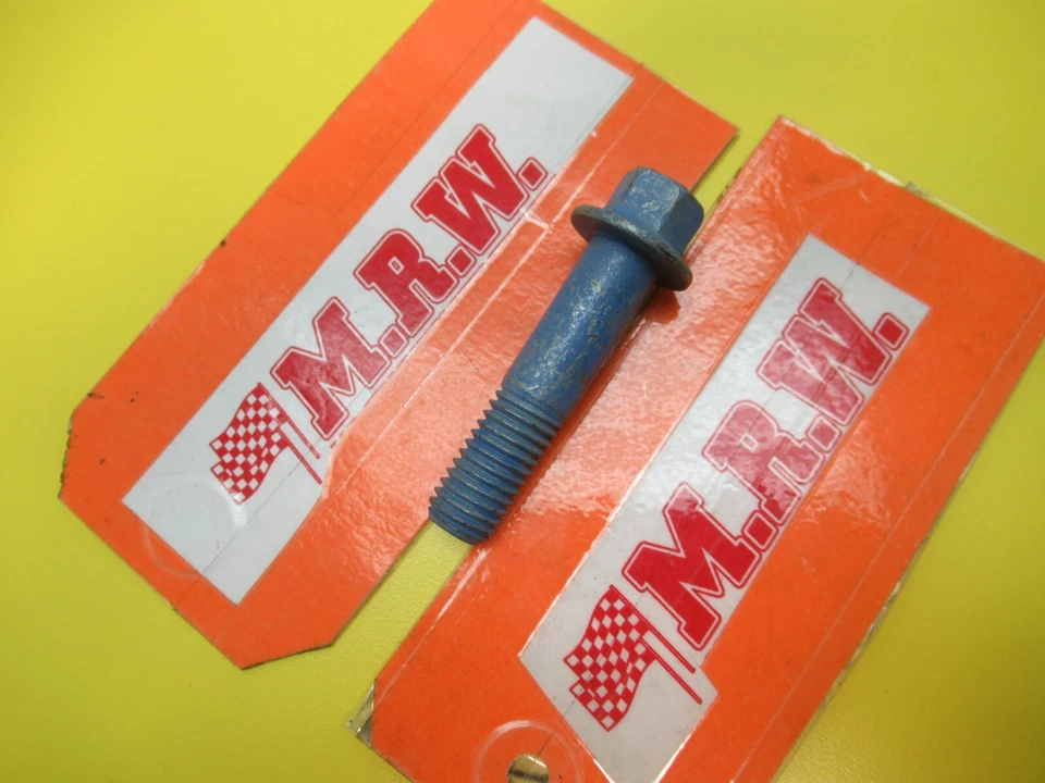 COJINETE DE RUEDA CUBO PERNOS HUSILLO NUDILLO DELANTERO COCHE para PONTIAC G5 G6 05-10 Foto 2 de 4