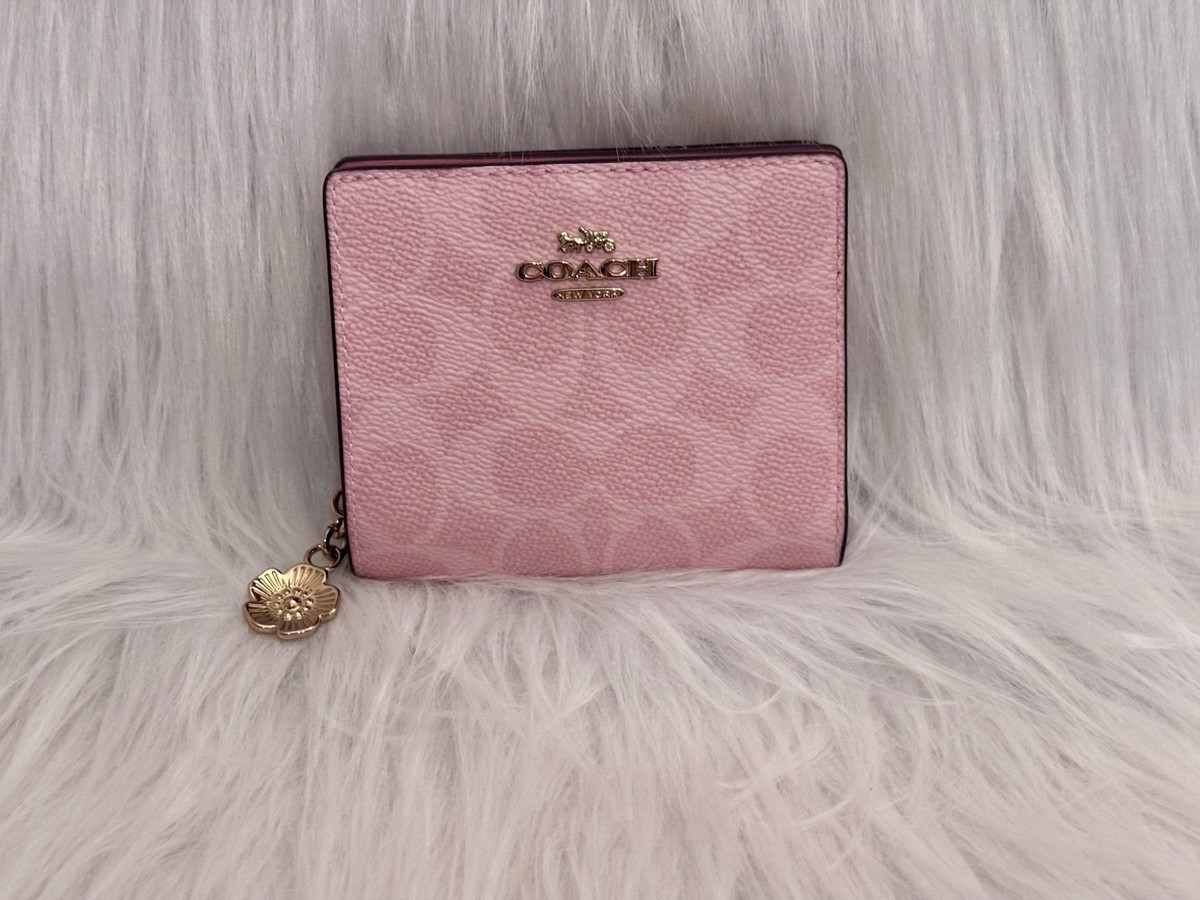 NWT Coach CEC34 Snap Wallet in Signature Canvas & Leather Powder