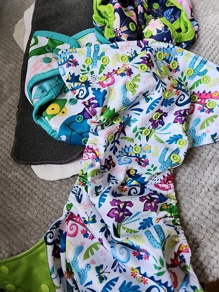 Fundas de pañales de tela con camaleones e insertos lote de 3 talla única Foto 4 de 4