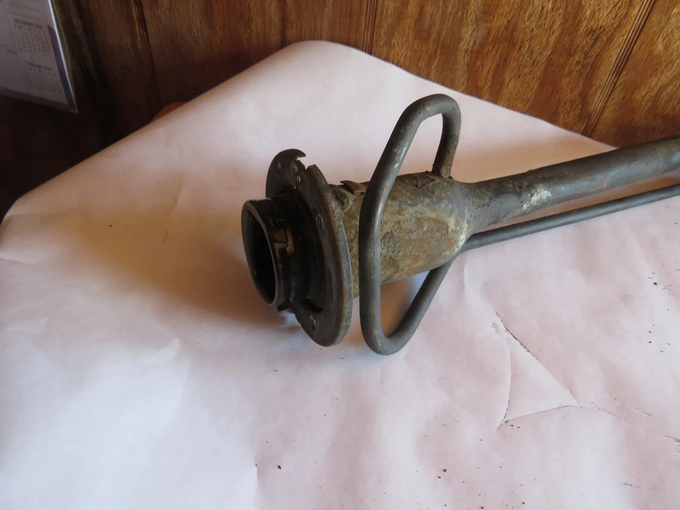 2013 FORD F150 FRONT Fuel Filler Neck Assembly Filler Pipe - Image 3 of 4
