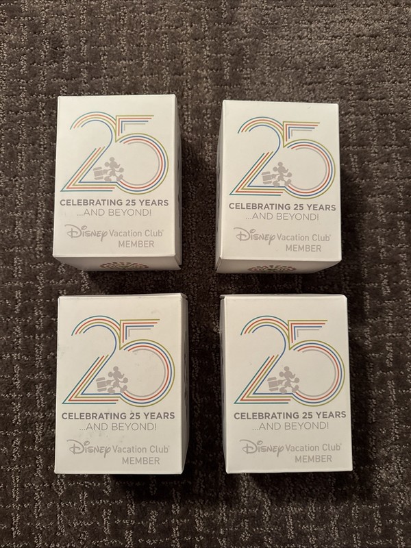 Disney DVC 25 Years Limited 2500 Magic Band