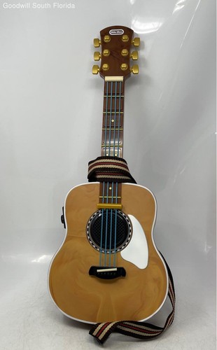 Little Tikes My Real Jam Akustikgitarre Spielzeug für Alter 3+ braucht Batterie nicht getestet
