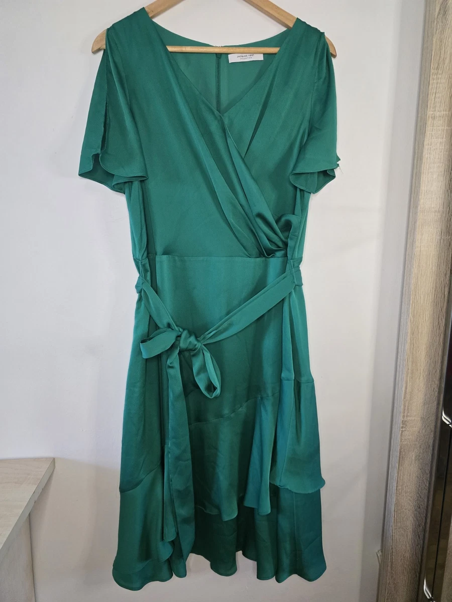 green emerald velvet dress Vero Dress In Olive Green Doppio Satin