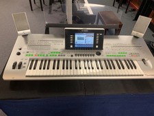 Yamaha Tyros 3 + Speaker System 12 Months Warranty Extra Styles Great Condition