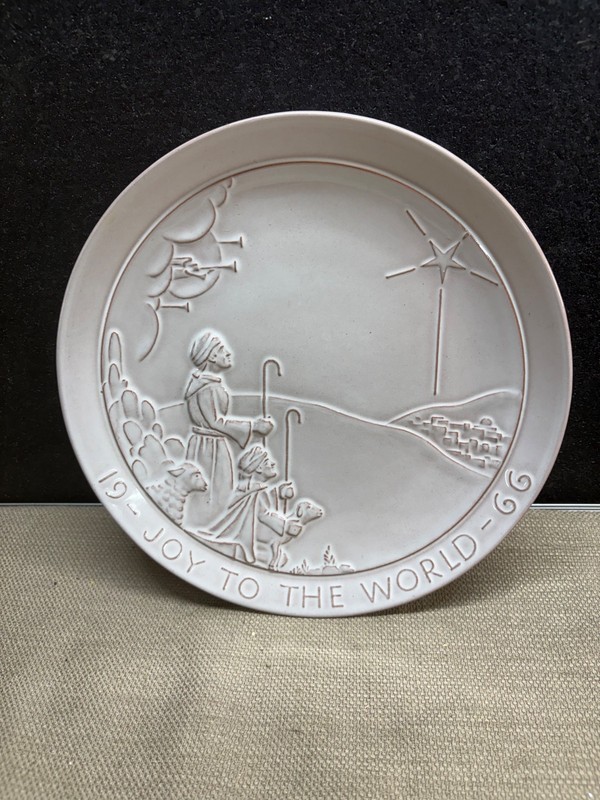 FRANKOMA Joy to the World 1966 collector plate 8 1/2" in size