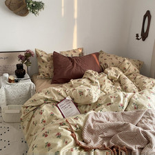 Yellowish Beige Red Floral Duvet Cover Set Queen Size - 3 Piece Vintage Countr