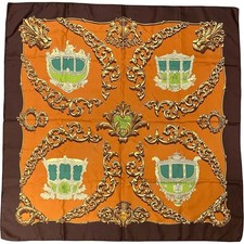 ExcellentConditionHermesCarre90GoldenCarriageScarfUsed