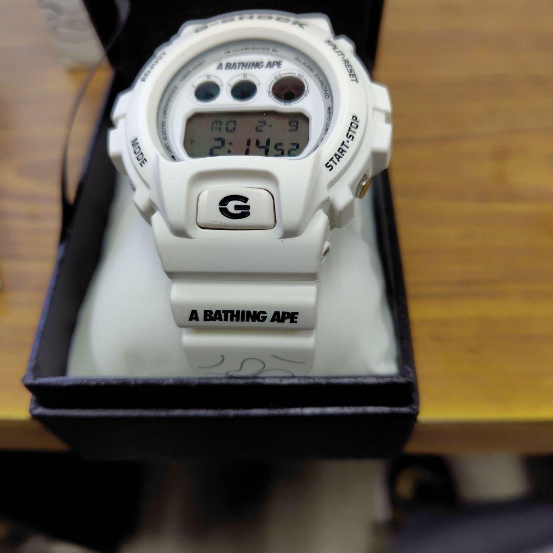 時計 A BATHING APE G-SHOCK A BATHING APE × CASIO G-SHOCK Watch White Rubber W/Topographical
