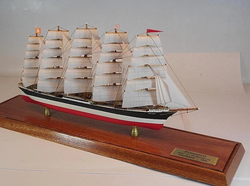 1/700 Segelschiff 5-Mast Vollschiff Preußen Vitrine 29cm Schiff 21cm OVP #514 - Bild 4 von 4