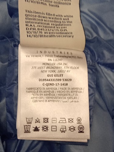 Moncler Puffer Down Vest Kids Size . 12 Y / 152 cm - Picture 7 of 11