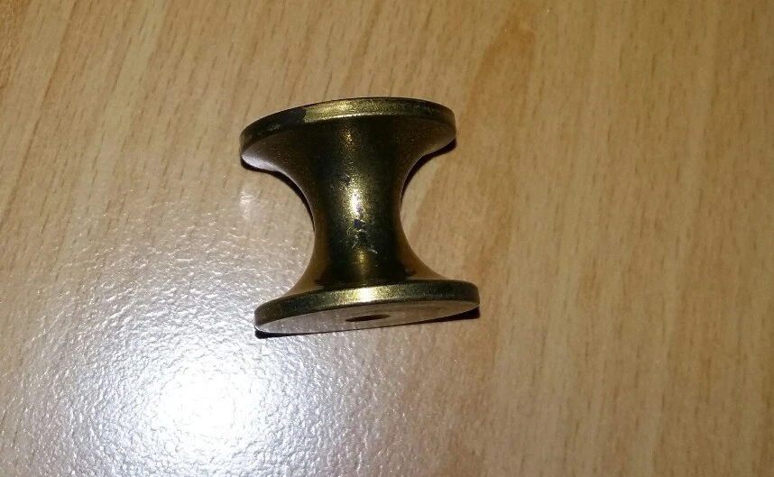 Messingknauf Messing Knauf Schrankknauf Griff mit Schrauben mehrere verfügbar - Bild 4 von 4