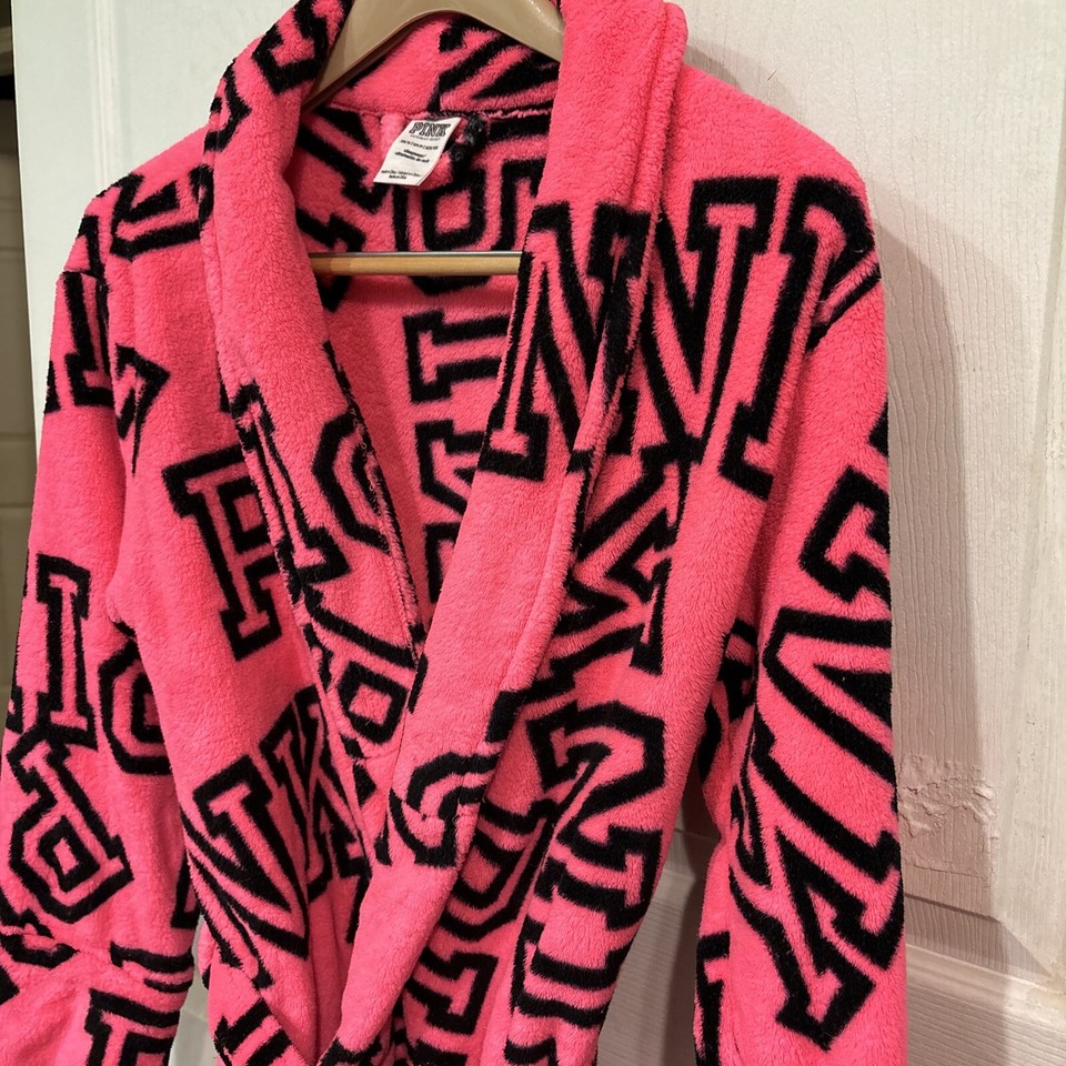Victoria Secret Pink Robe XS/S Logo Fuzzy Soft Comfy Sleepwear Pink ...