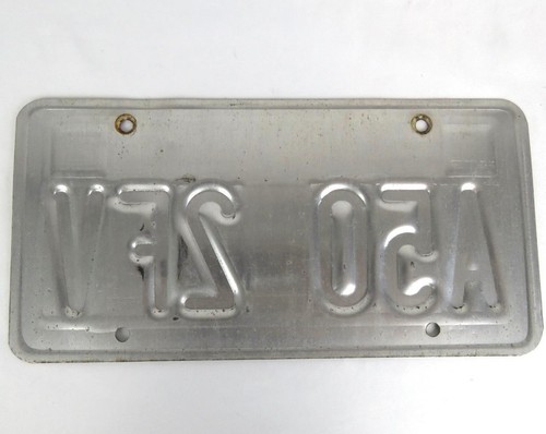 License Plate Utah Life Elevated Greatest Snow on Earth Skier LP # A50 2FV - Picture 3 of 3