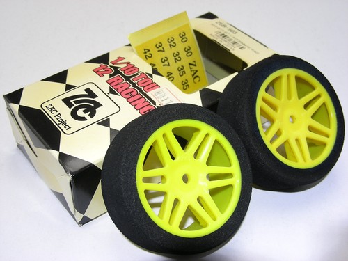 Vintage KAWAHARA ZAC PROJECT Mugen HPI Serpent Nitro 26mm 40 Foam Tires & Wheels - Picture 2 of 7