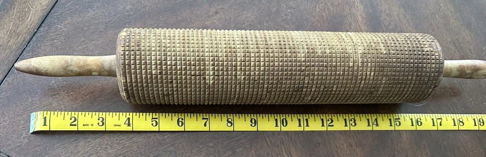 Primitive Wooden Rolling Pin Carved Oat Rolling Crusher Squares Pattern - Image 4 of 4